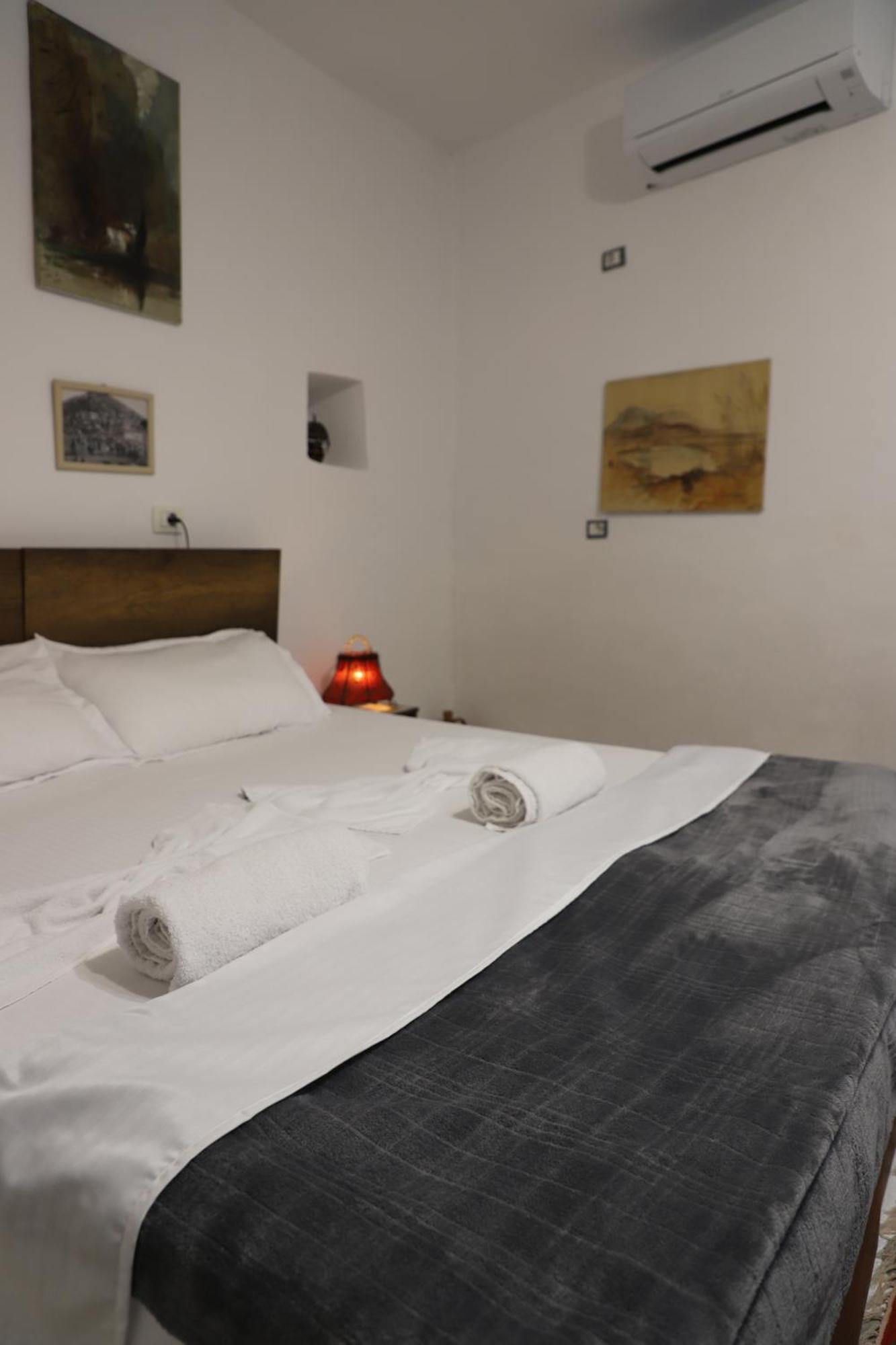 Hotel Edward Lear Berat Exteriér fotografie